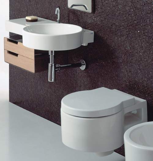 Flame 3 Piece Bathroom Suite.