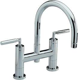 Ultra Helix Lever bath filler tap with swivel spout