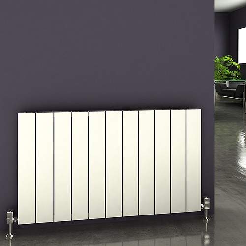 Reina Radiators Savona Horizontal Radiator (White). 470x600mm.