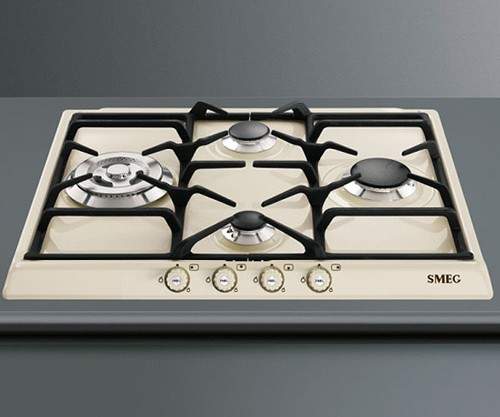 Smeg Gas Hobs Cortina 4 Burner Gas Hob With Brass Controls. 60cm (Cream).