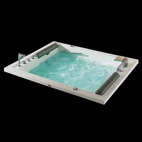 Hydra Large Sunken Whirlpool Bath With Head Rests. 1900x1500mm.