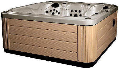 Hot Tub Oyster Venus Hot Tub (Light Yellow Cabinet & Yellow Cover).