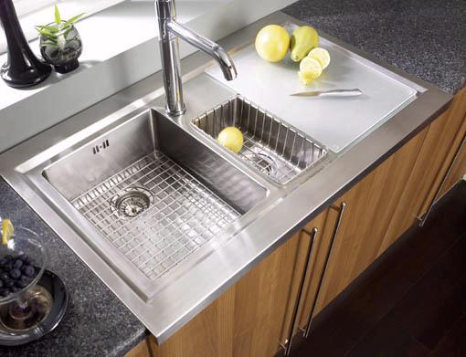 Example image of Astracast Sink Bistro 1.5 bowl sit on work centre with right hand drainer & extras.