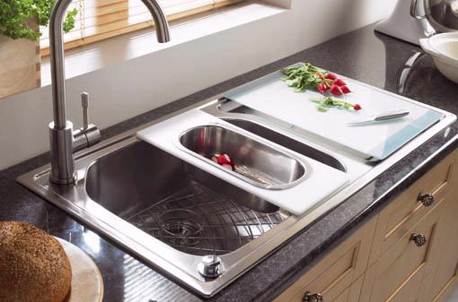 Example image of Astracast Sink Echo 1.0 bowl stainless steel kitchen sink with right hand drainer.