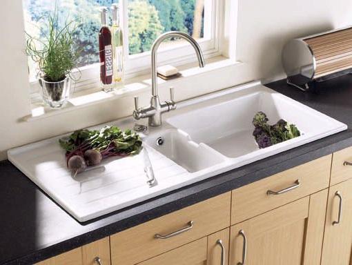 Example image of Astracast Sink Jersey 1.5 bowl sit-in ceramic kitchen sink with left hand drainer.