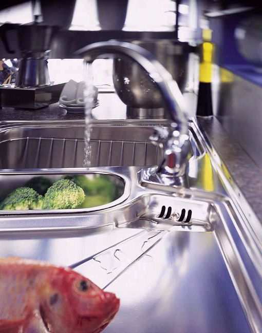 Example image of Astracast Sink Lausanne 1.5 bowl stainless kitchen sink, right drainer & Extras.