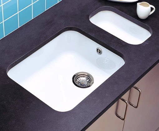 Example image of Astracast Sink Lincoln undermount ceramic kitchen main-bowl.