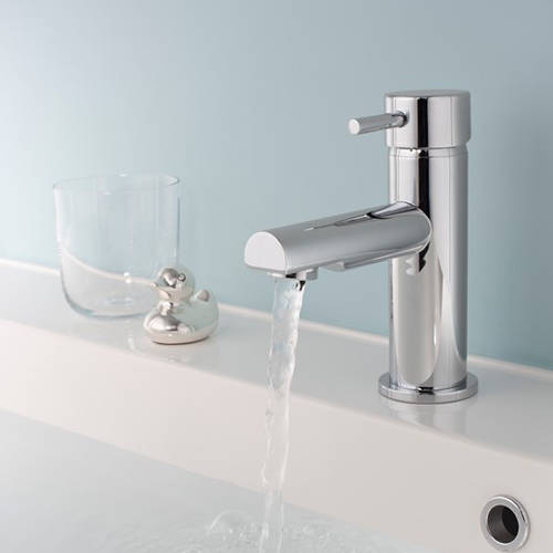 Crosswater Kai Lever Showers Basin Mixer Tap (Chrome).