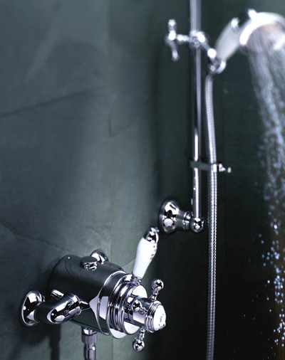 Example image of Deva Georgian Traditional Exposed Thermostatic Shower Kit (Chrome).