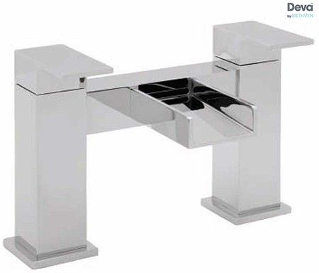 Larger image of Deva Sparkle Waterfall Bath Filler Tap (Chrome).