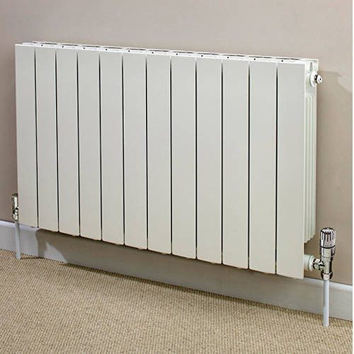 Larger image of EcoHeat Saxon Horizontal Aluminium Radiator & Brackets 590x420 (White).