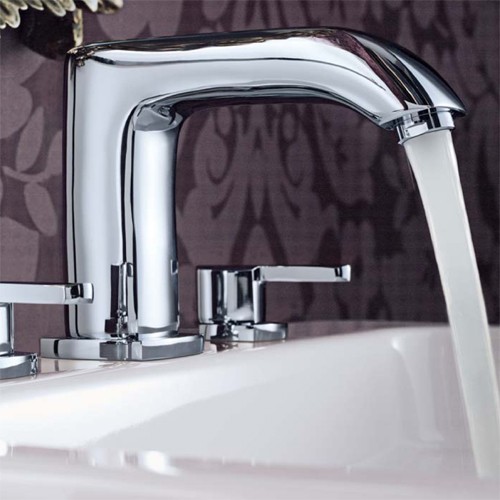 Example image of Mayfair Arch 3 Tap Hole Bath Filler Tap (Chrome).