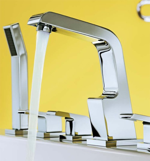 Example image of Mayfair Garcia 5 Tap Hole Bath Shower Mixer Tap With Shower Kit (Chrome).