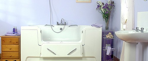 Example image of Mantaleda Layezee Step In Bath With Drop Down Door (1680x740).