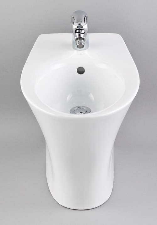 Larger image of Venezia Back To Wall Bidet