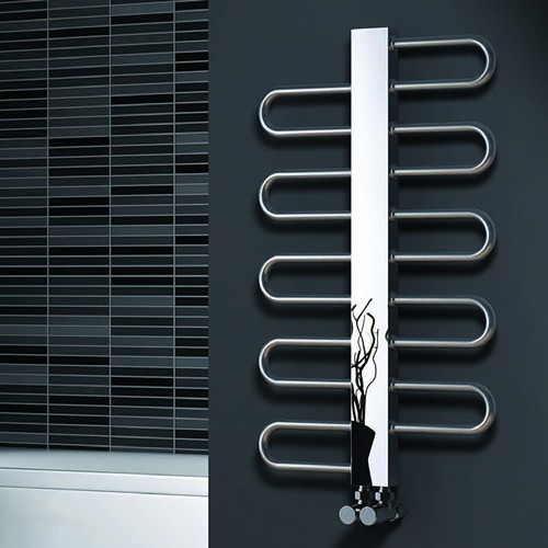 Larger image of Reina Radiators Dynamic Towel Radiator (Stainless Steel). 475x500mm.