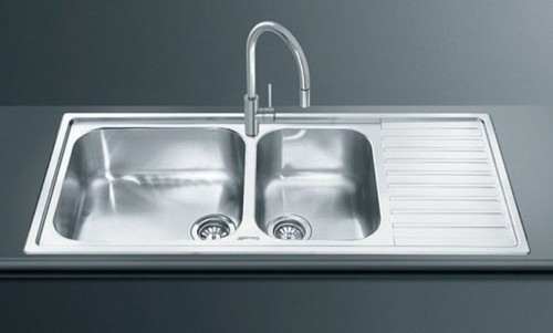 Larger image of Smeg Sinks Alba 1.5 Bowl Sink With Right Hand Drainer (Anti-scratch).