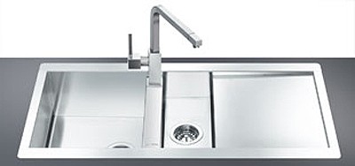 Larger image of Smeg Sinks 1.5 Bowl Stainless Steel Flush Fit Sink, Right Hand Drainer.