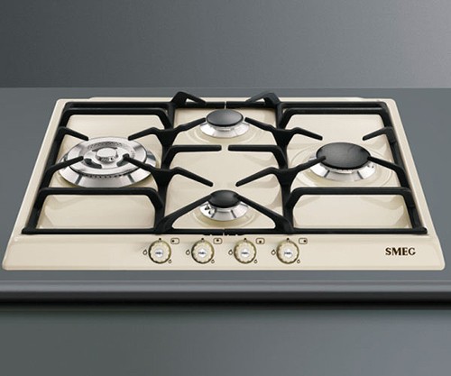 Larger image of Smeg Gas Hobs Cortina 4 Burner Gas Hob With Brass Controls. 60cm (Cream).