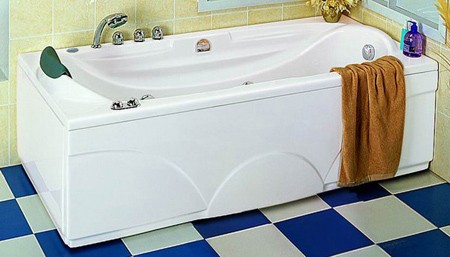 Larger image of Hydra Pro Deluxe Whirlpool Bath.  Right Handed. 1700x800mm.