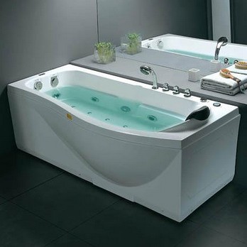 Example image of Hydra Corner Whirlpool Bath With Bath Panels. 1720x850 (Left Handed).