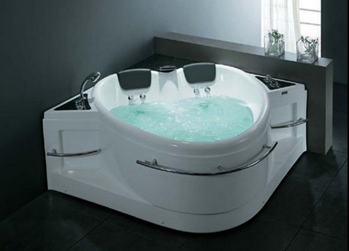 Example image of Hydra Corner Whirlpool Bath With Bath Panel. 1500x1500.