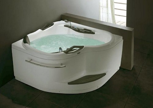 Example image of Hydra Corner Whirlpool Bath With Bath Panel & Head Rest. 1380x1380mm.