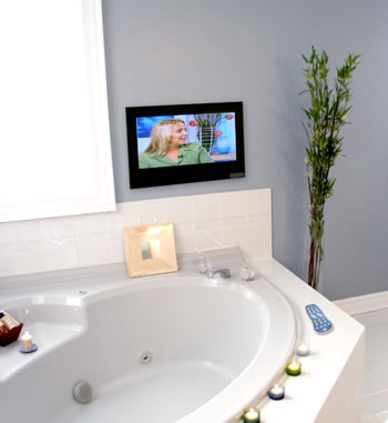 Larger image of WaterTV 17" Widescreen Bathroom TV with remote control..