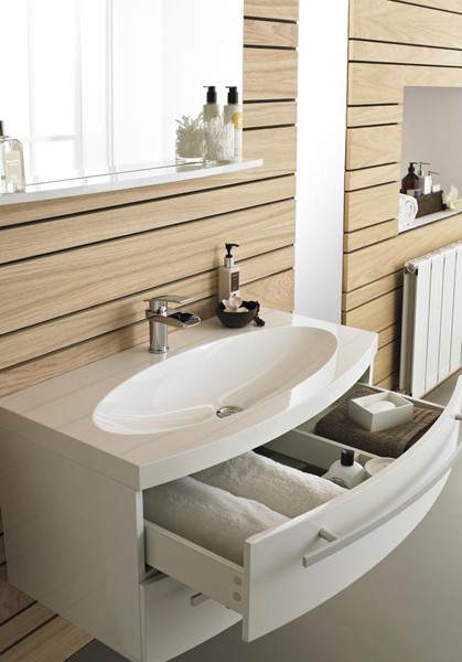 Example image of Hudson Reed Vanguard Bathroom Furniture Pack (White).