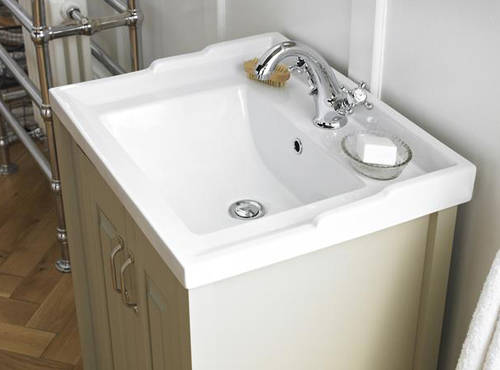 Example image of Old London Furniture 800mm Vanity & 600mm Mirror Pack (Ivory).