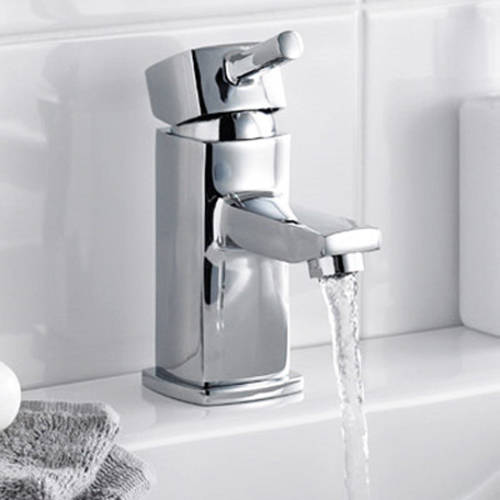 Example image of Nuie Munro Basin & Bath Shower Mixer Tap Pack (Chrome).