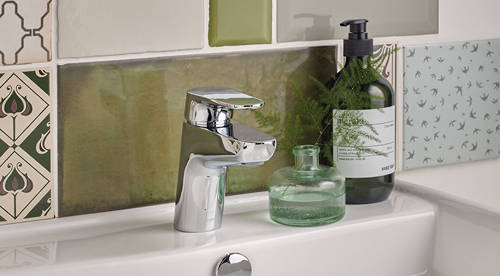 Example image of Vado Ascent Mono Basin Mixer Tap With Universal Waste (Chrome).